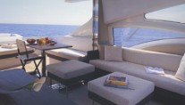 MINX Azimut 68S - Saloon 2